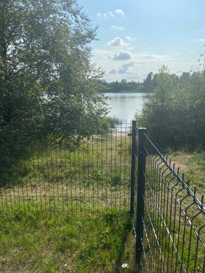 Domek Nad Jeziorem Kamien 2A Kowalewo Eksteriør billede