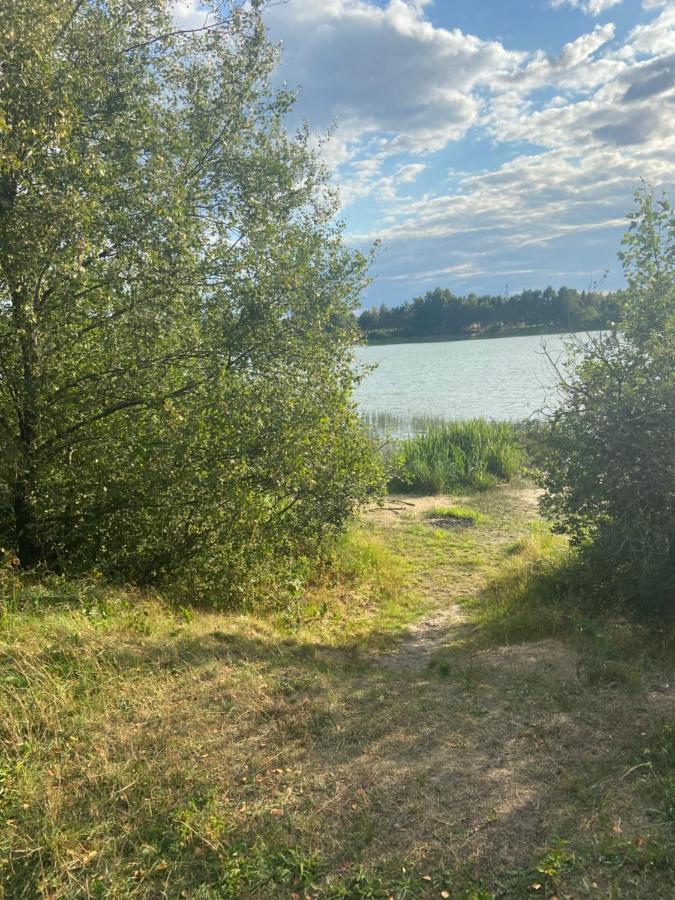 Domek Nad Jeziorem Kamien 2A Kowalewo Eksteriør billede